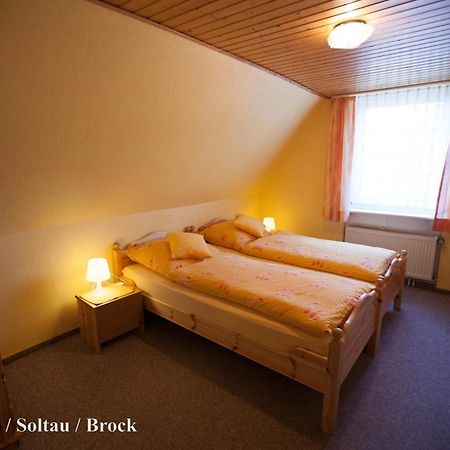 Hotel Gasthaus&Pension Heidehof Soltau Zimmer foto